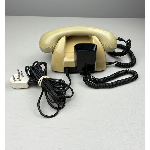 Vtg Ericsson PTT T65-TDK Dutch Beige Touch Tone Telephone w/ Microphone Handset - Picture 4 of 10